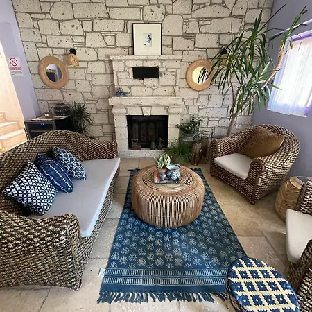 Alba Alaçatı Otel *