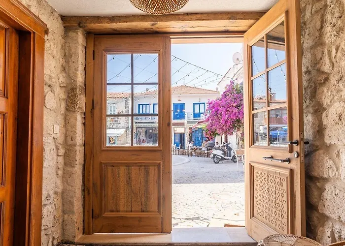 Hotel Alba Alaçatı *