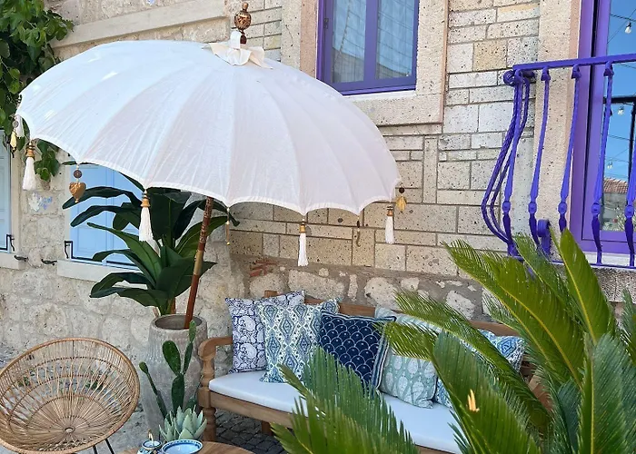 Alba Alaçatı * Çeşme